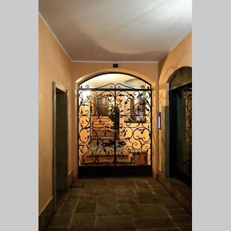 Grazioso Monolocale Nel Cuore Di Brera Milan Bagian luar foto