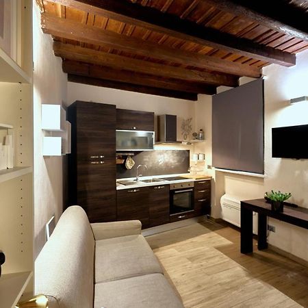 Grazioso Monolocale Nel Cuore Di Brera Milan Bagian luar foto